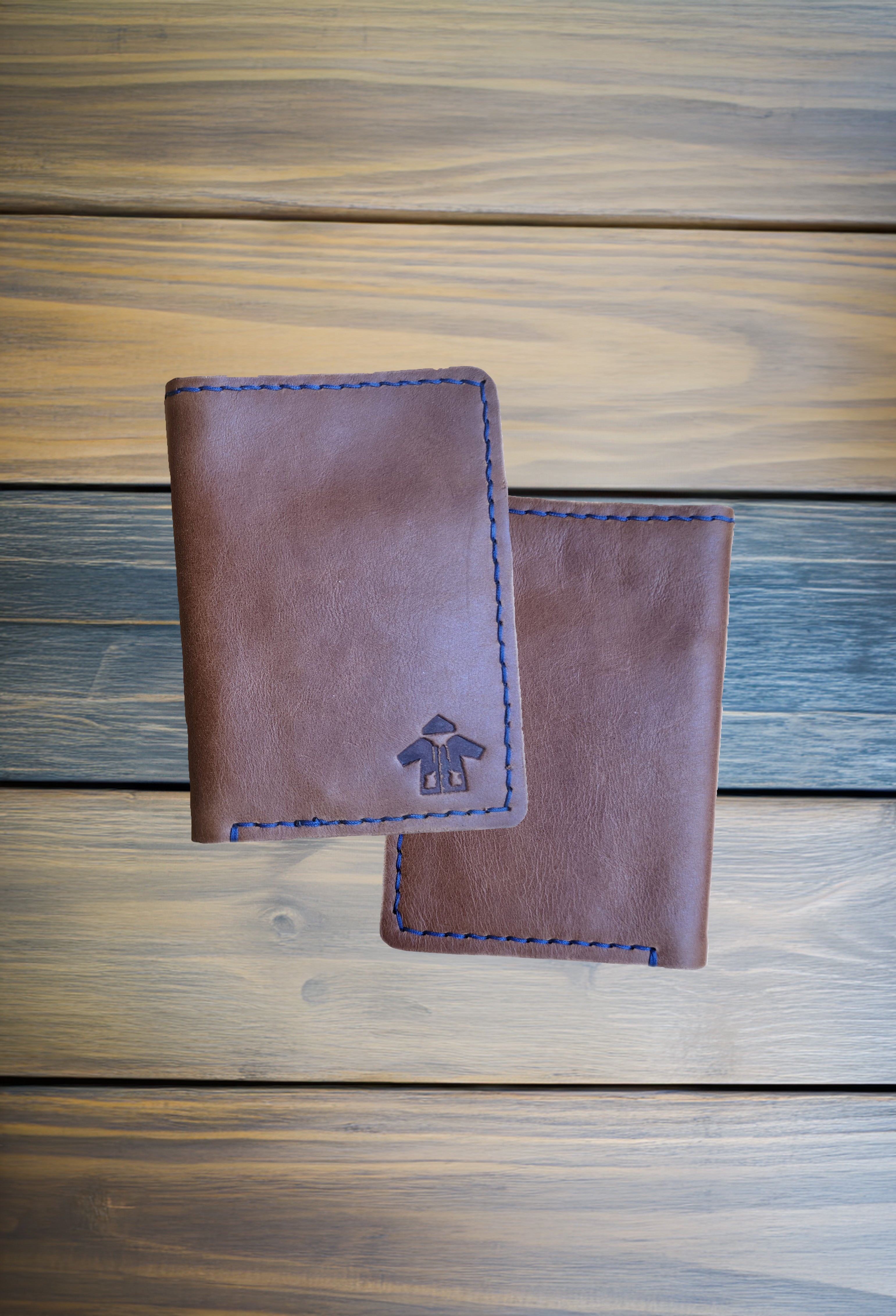 Leather Vertical Wallet w/Navy Blue Thread (Brown)